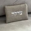 ארנק צדקה דמוי עור אפור עם כסף