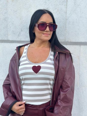 גופיית פסים לב