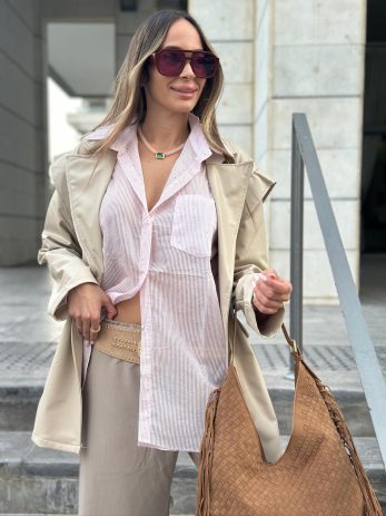 מכופתרת שיבוץ אבנים