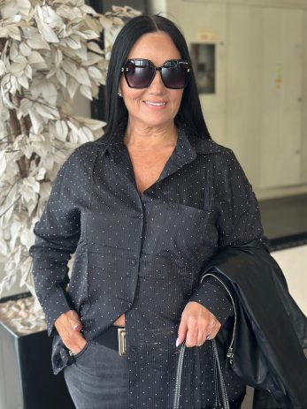 מכופתרת שיבוץ אבנים