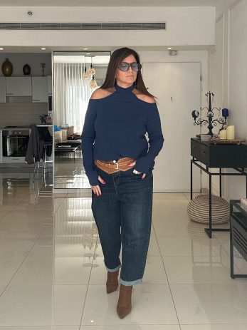 חולצת פתחים