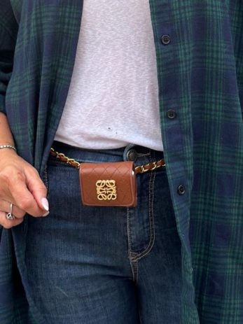 חגורת תיק לוגו