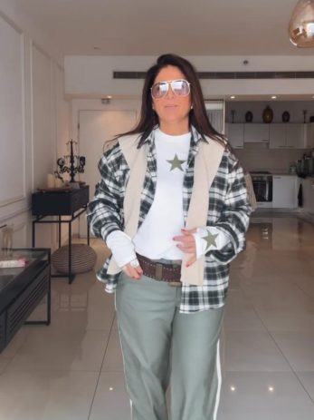 חולצת משבצות צעיף