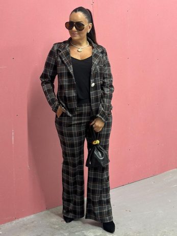 מכנסי משבצות גרייס