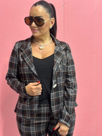 גקט משבצות גרייס