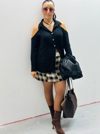 מכופתרת פתחים