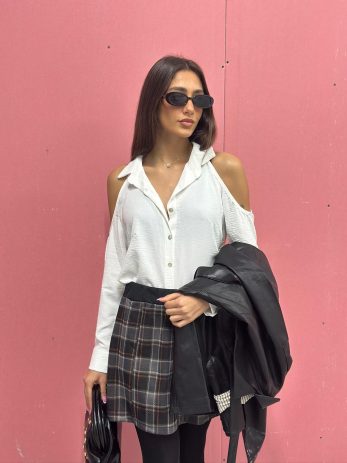 מכופתרת פתחים