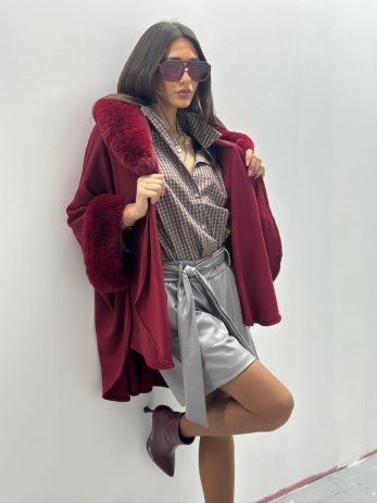 פונצו פרווה נשלפת