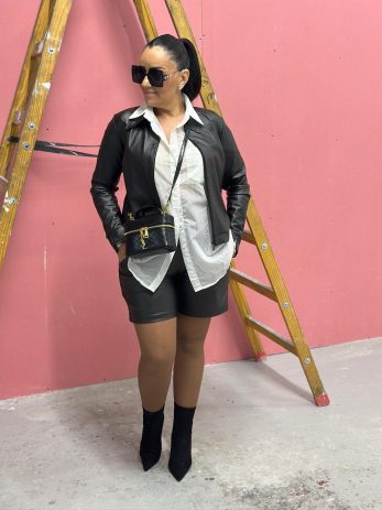 שורט מלאני דמוי עור