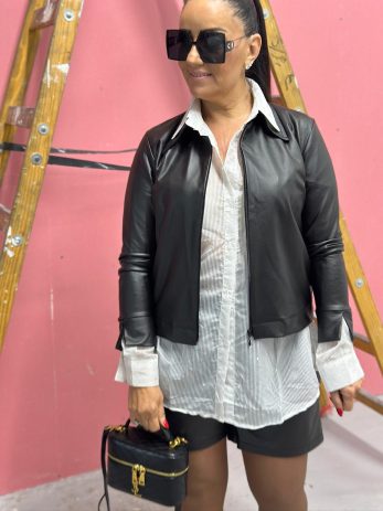 גקט מלאני דמוי עור