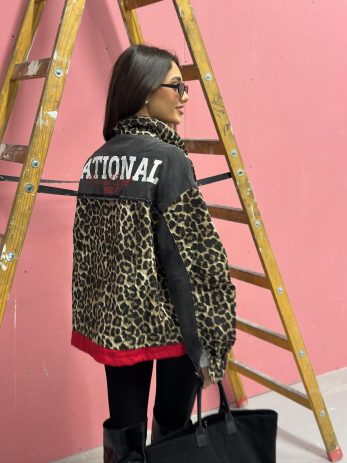 גקט מנומר שילוב