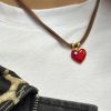 שרשרת לב אדום