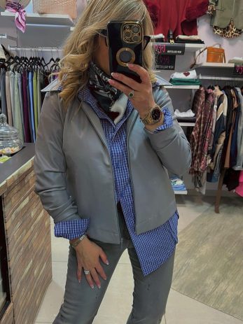 גקט מלאני דמוי עור