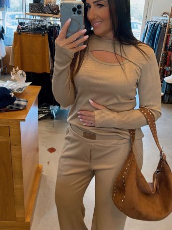 חולצת פתח מורי