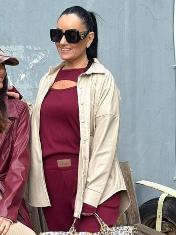 חולצת דמוי עור אבן