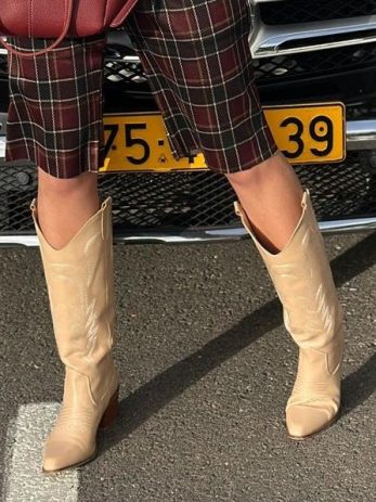 מגף בוקרים תיפורים