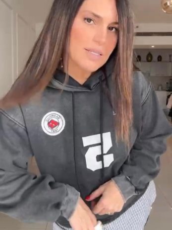 TOTAL LOOK קפוצון משבצות שחור