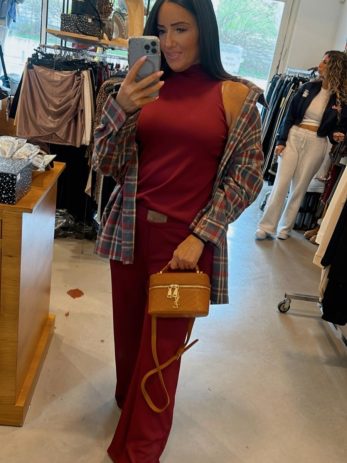 TOTAL LOOK בורדו