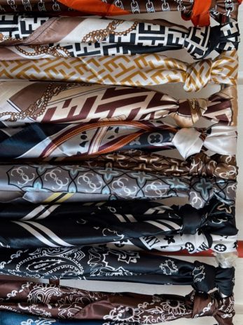 מטפחות צבעוניות - 12 דוגמאות לבחירה